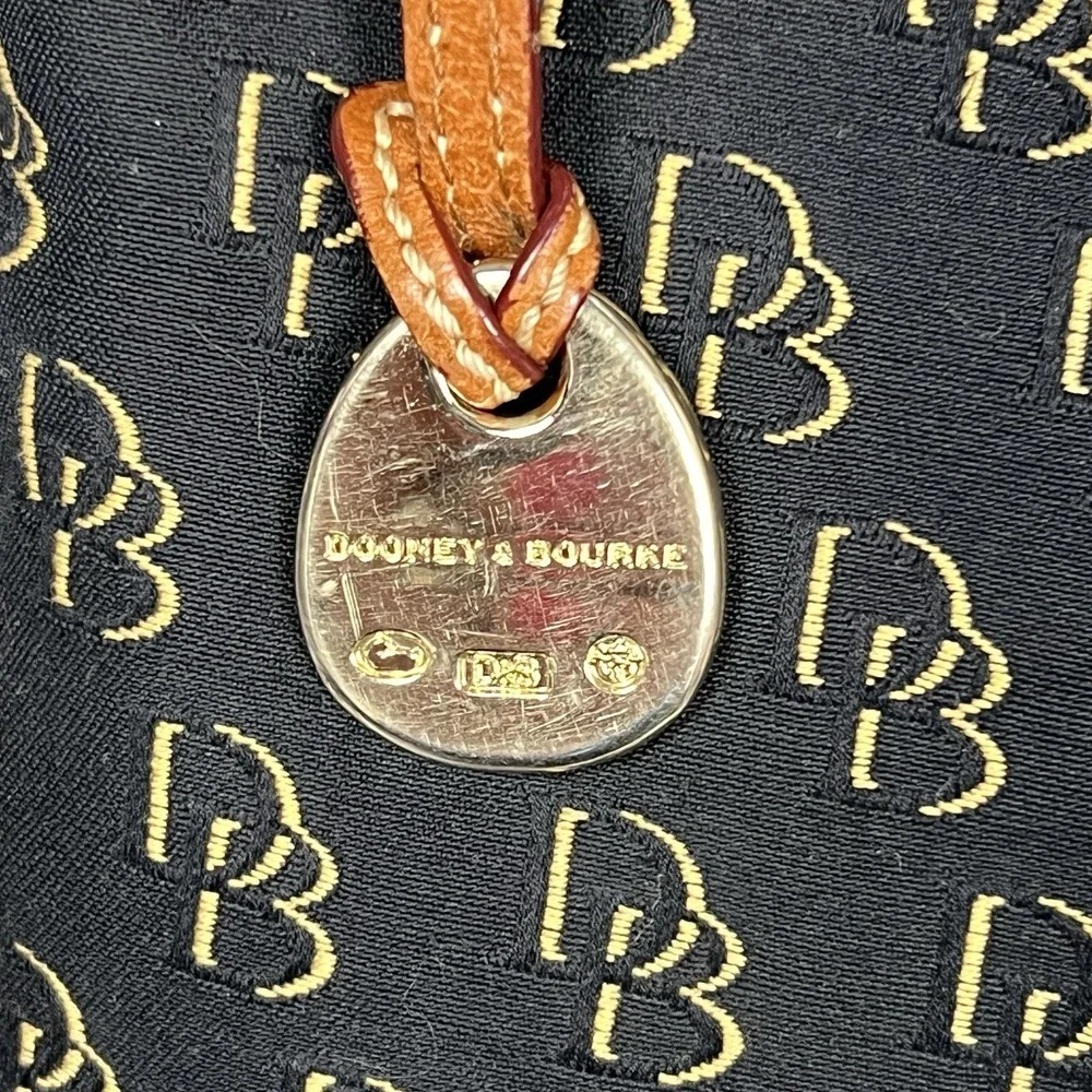 Dooney & Bourke vintage dooney